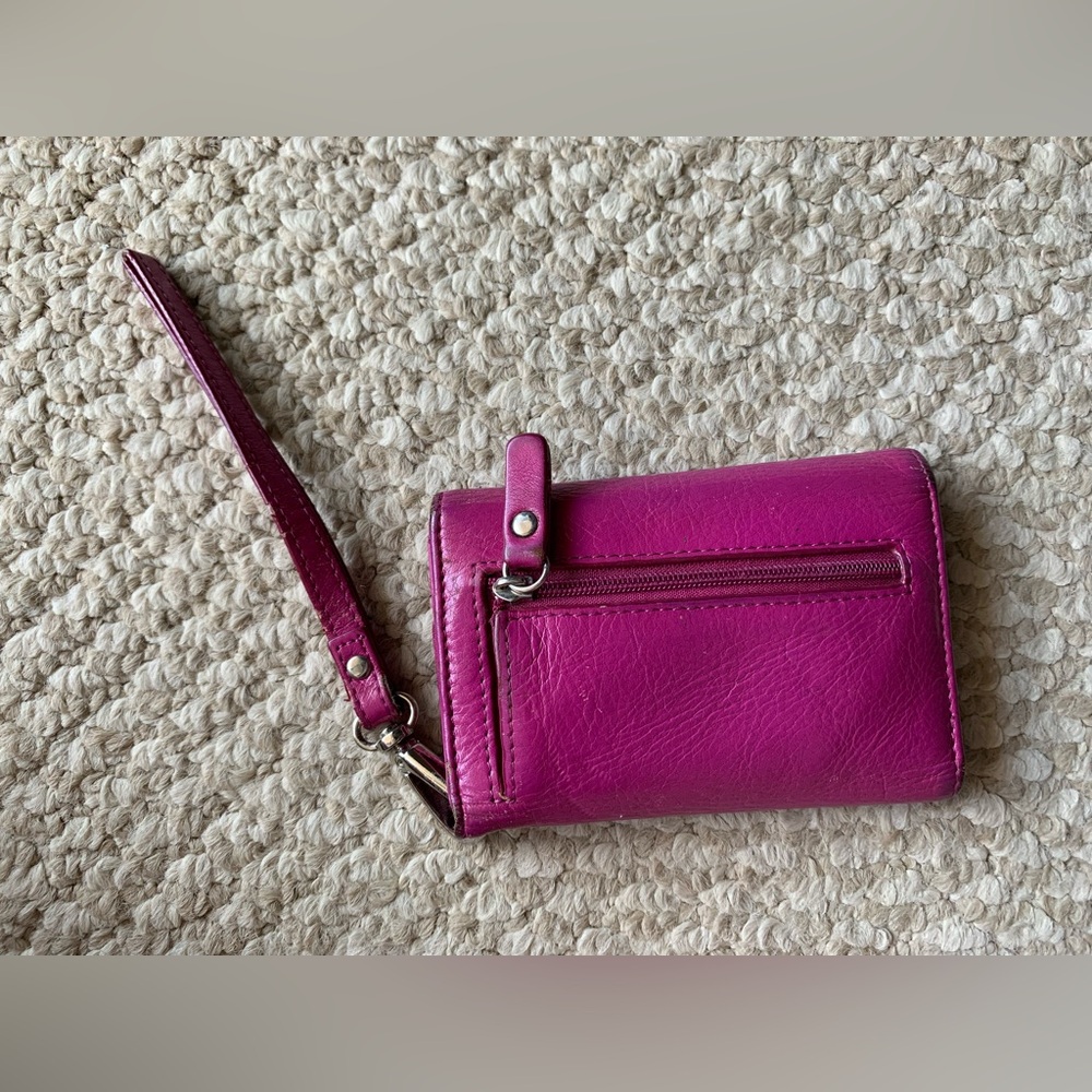 Danier Genunine Leather pink Key wallet Wristlet